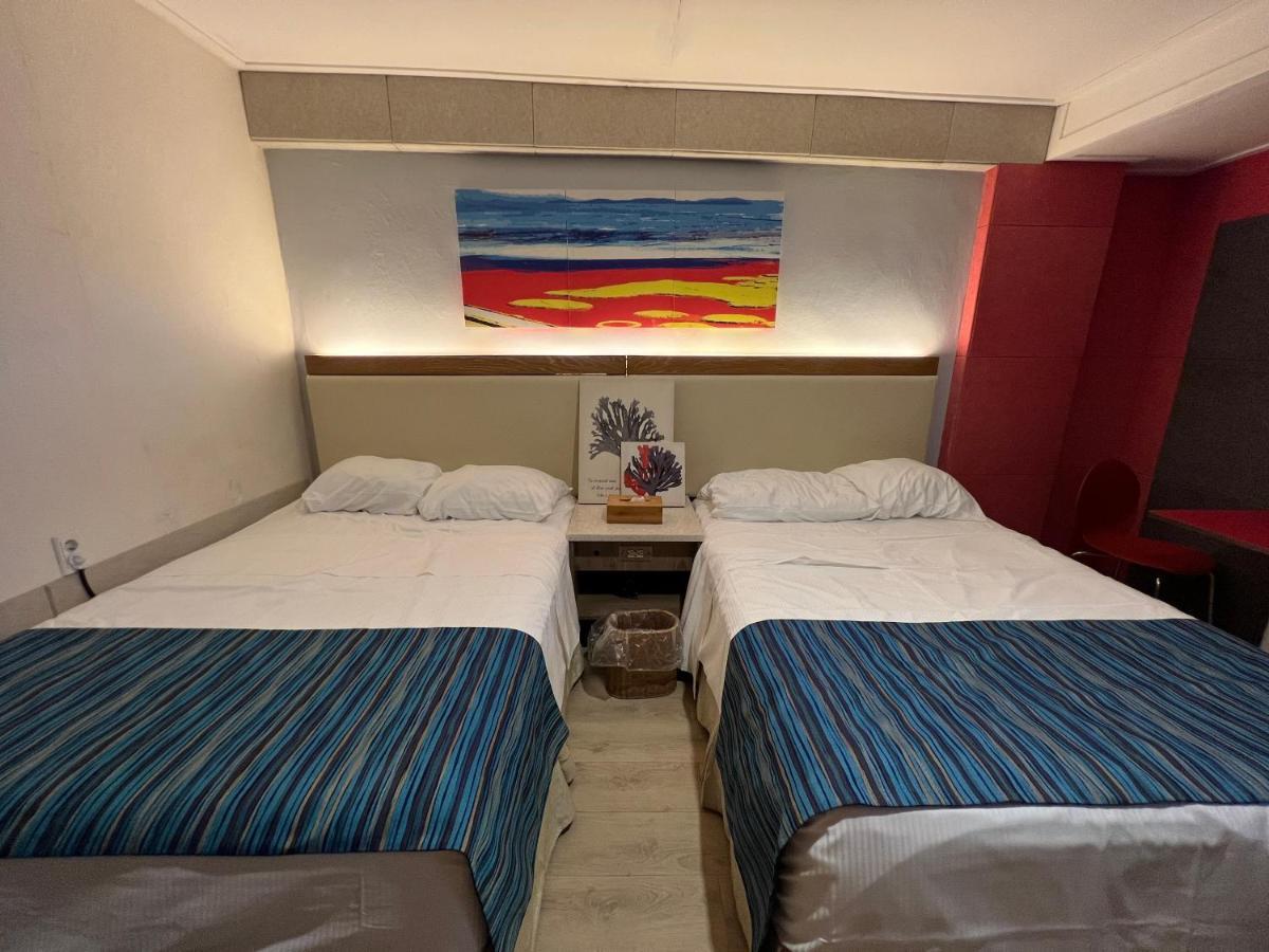 Hotel Saipan Well House Esterno foto